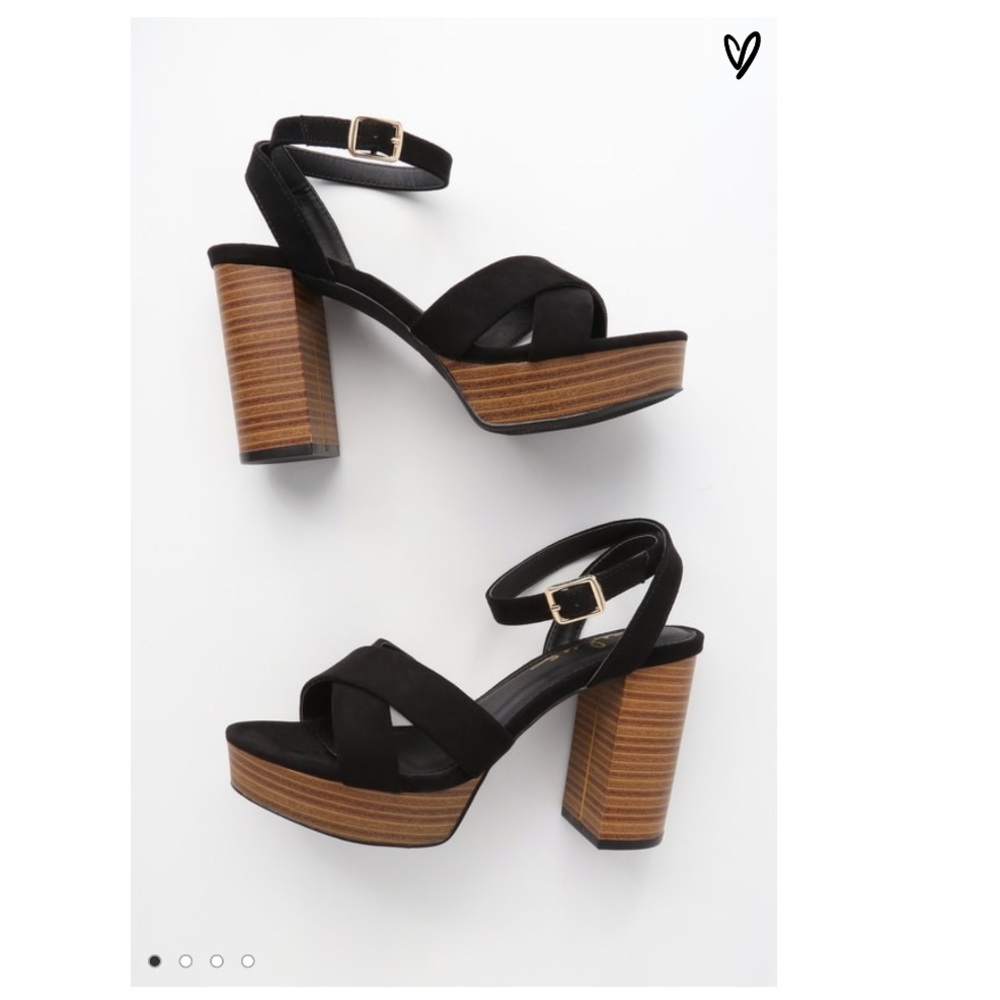 Lulu’s heels.